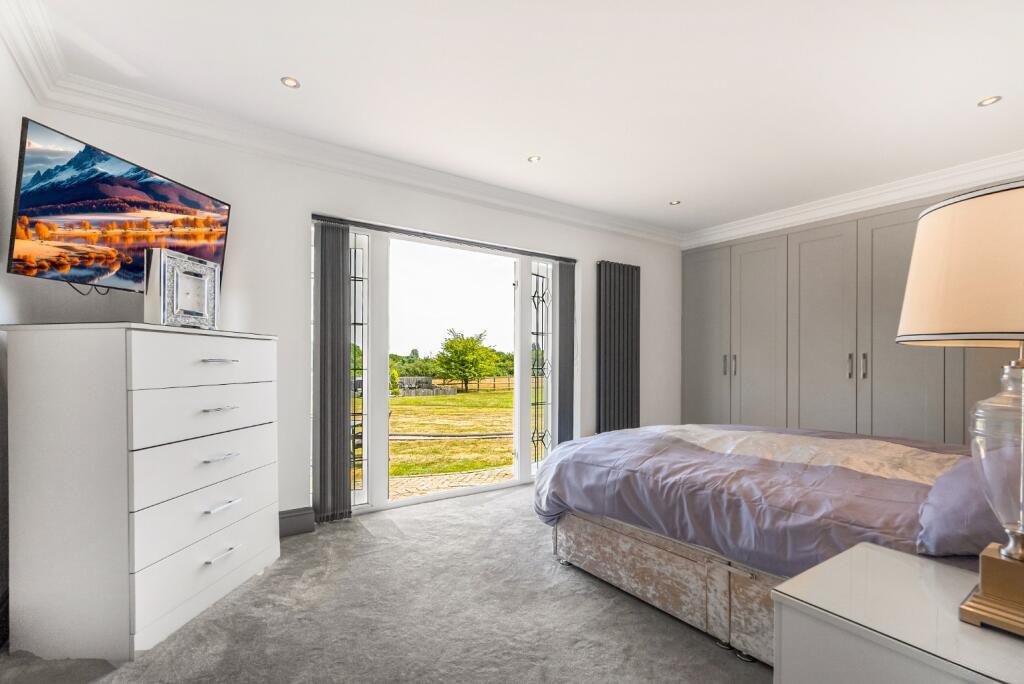 Bedroom.jpg