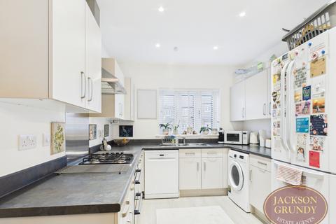 3 bedroom detached house for sale, Pianoforte Road, Roade, NN7 2QL