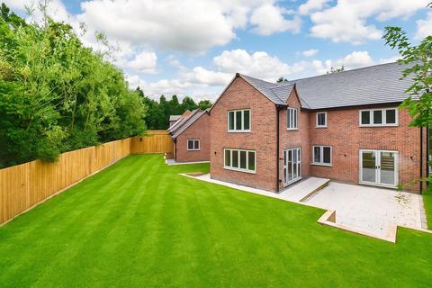undefined, The Crest, Telford TF3