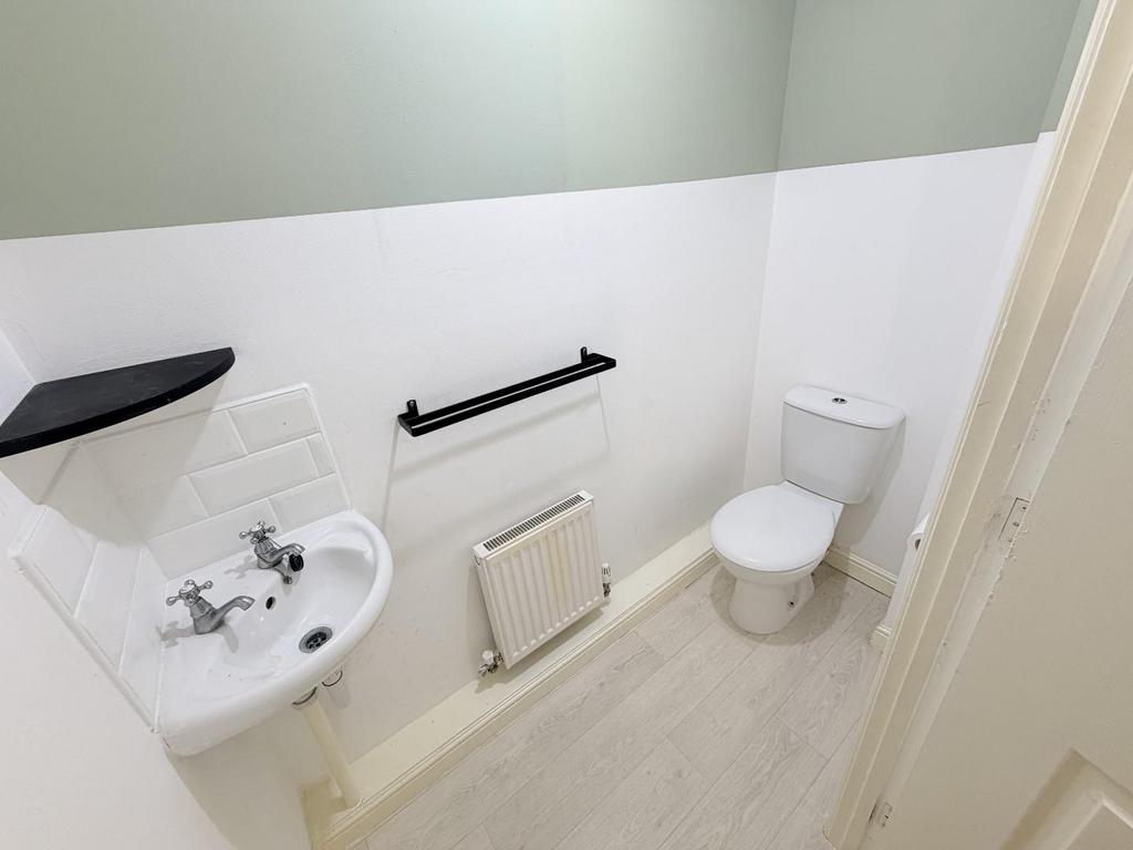 Ground floor wc