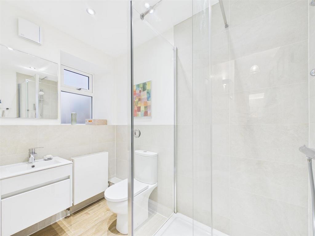 Shower.jpg