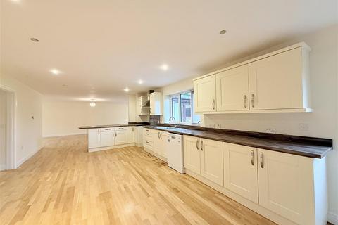 undefined, 13 Queensway, Bury St. Edmunds IP28