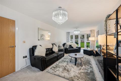 4 bedroom detached house for sale, Buttrey Meadow, Telford TF1