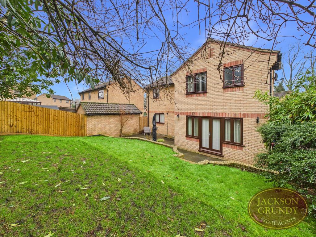 Pearmain Court