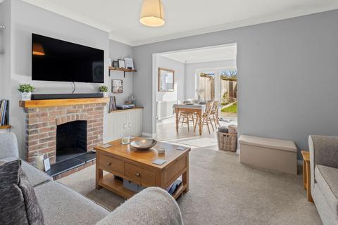 3 bedroom semi-detached house for sale, Kings Avenue, Newhaven
