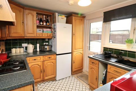 2 bedroom semi-detached bungalow for sale, Sancton Road, Market Weighton, York