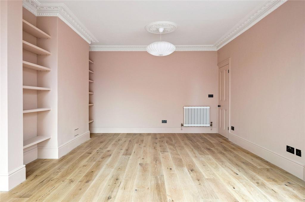Bedroom/Reception