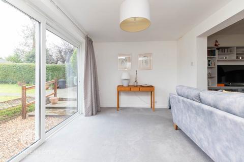 3 bedroom semi-detached house for sale, Icknield Way, Letchworth Garden City, SG6 4TX