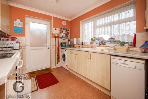 3 bedroom detached bungalow for sale, Old Chapel Road, Norwich NR13