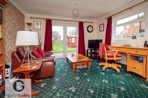 3 bedroom detached bungalow for sale, Old Chapel Road, Norwich NR13