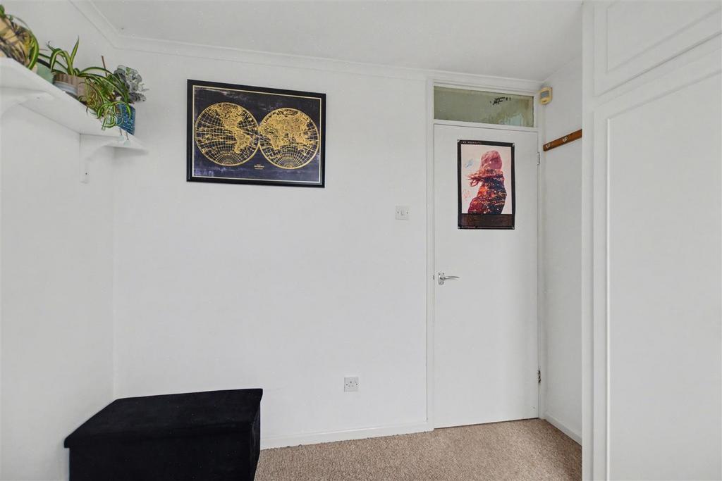 Bedroom 2 2.jpeg