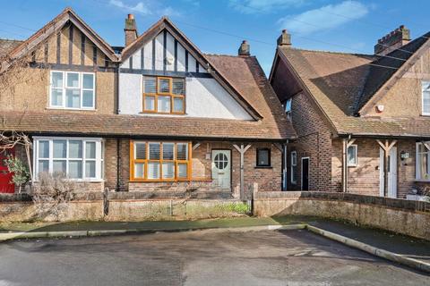 3 bedroom house for sale, Vicarage Gardens, Mitcham CR4