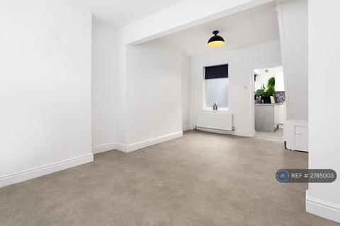 undefined, Dentwood St, Liverpool, L8