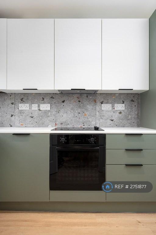 Kitchen/Living