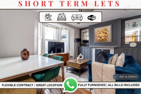 5 bedroom semi-detached house to rent, Yeldham Road, London, W6