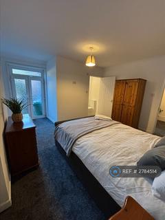 2 bedroom flat to rent, Elm Grove, Portsmouth, PO5