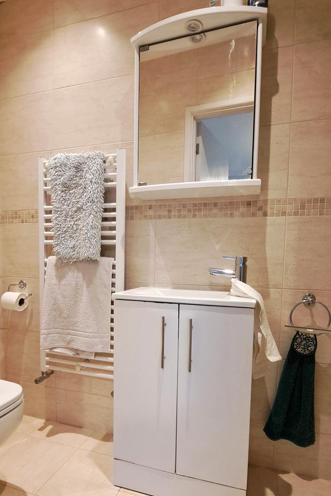 Ensuite Shower Room