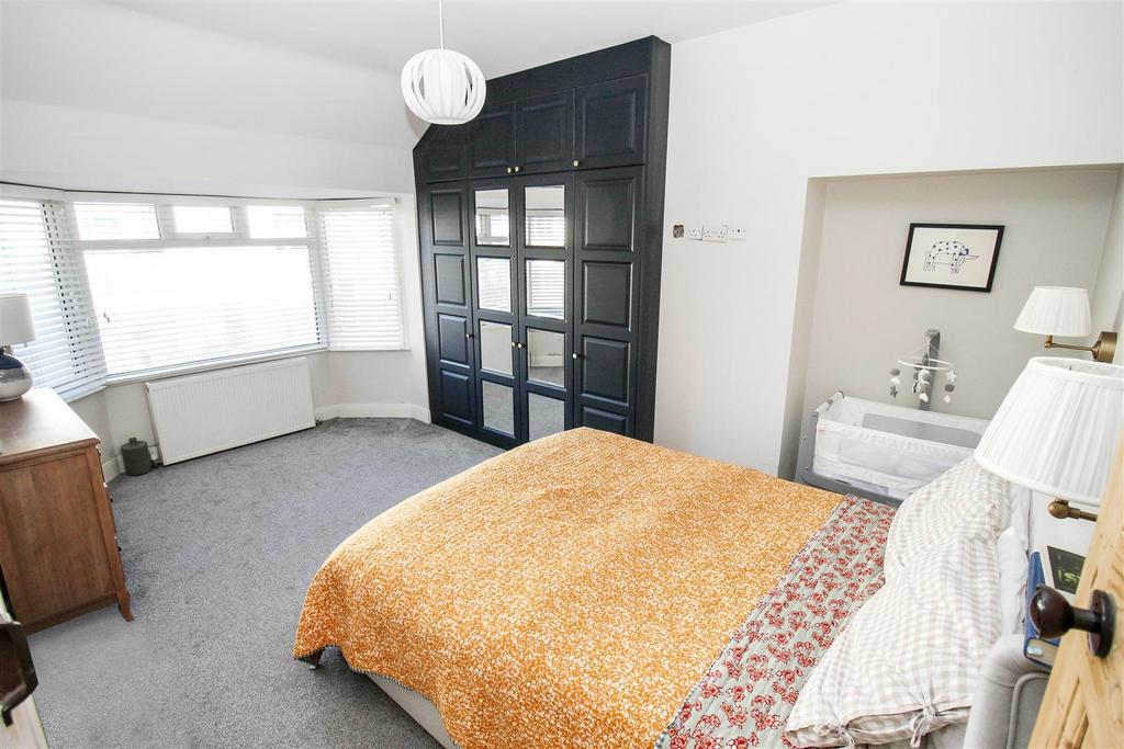 Master Bedroom.jpg