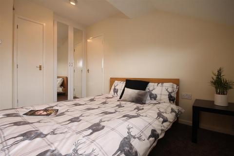 undefined, Blackfriars Court, City Centre