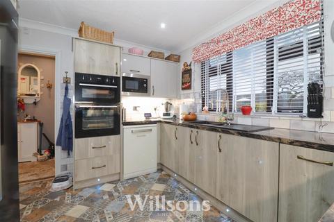 3 bedroom detached bungalow for sale, Honeysuckle Close, Sutton-On-Sea, Mablethorpe