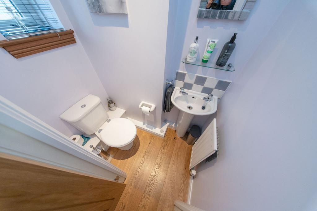 Living Level Toilet