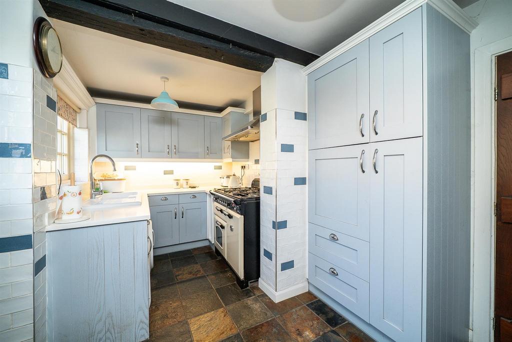 White-Hart-Cottage-1016.jpg