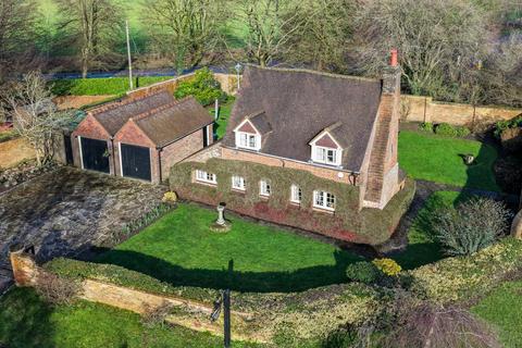 undefined, Chesham Road, Bovingdon, Hemel Hempstead