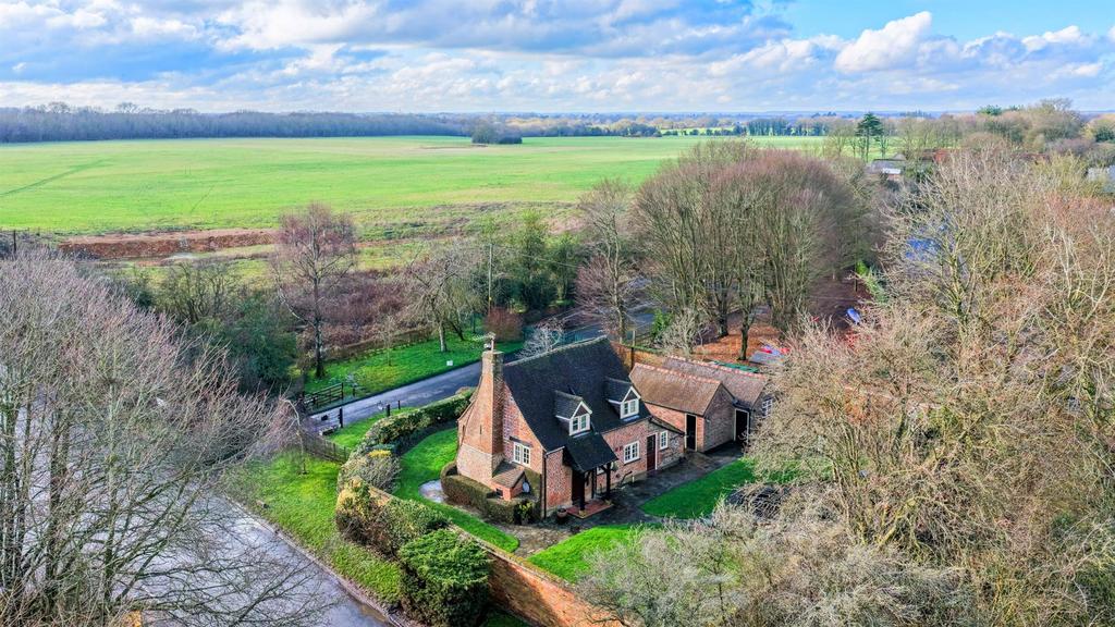 White-Hart-Cottage-Drone-8.jpg colour.jpg