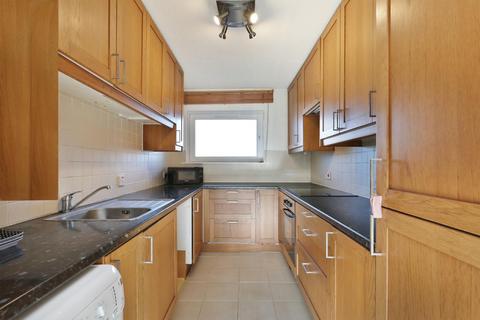 1 bedroom flat for sale, Coldharbour Lane, London, SE5