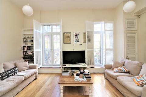 2 bedroom apartment to rent, St George`s Square, London, E14