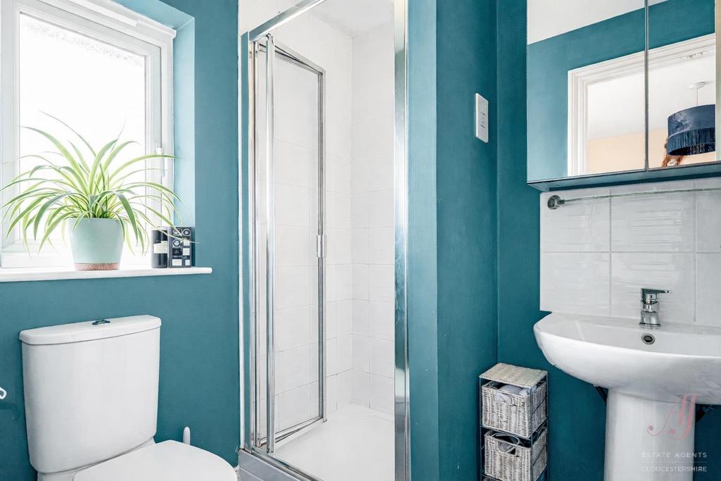 Ensuite.png