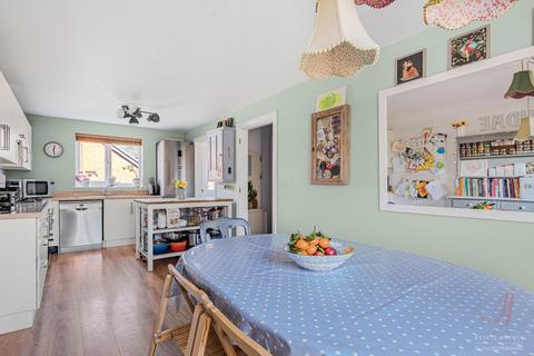undefined, Jack Russell Close, Stroud GL5
