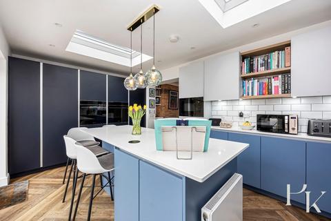 3 bedroom house for sale, Elm Drive, Hove