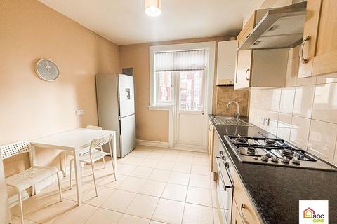 1 bedroom flat to rent, Frinton Mews