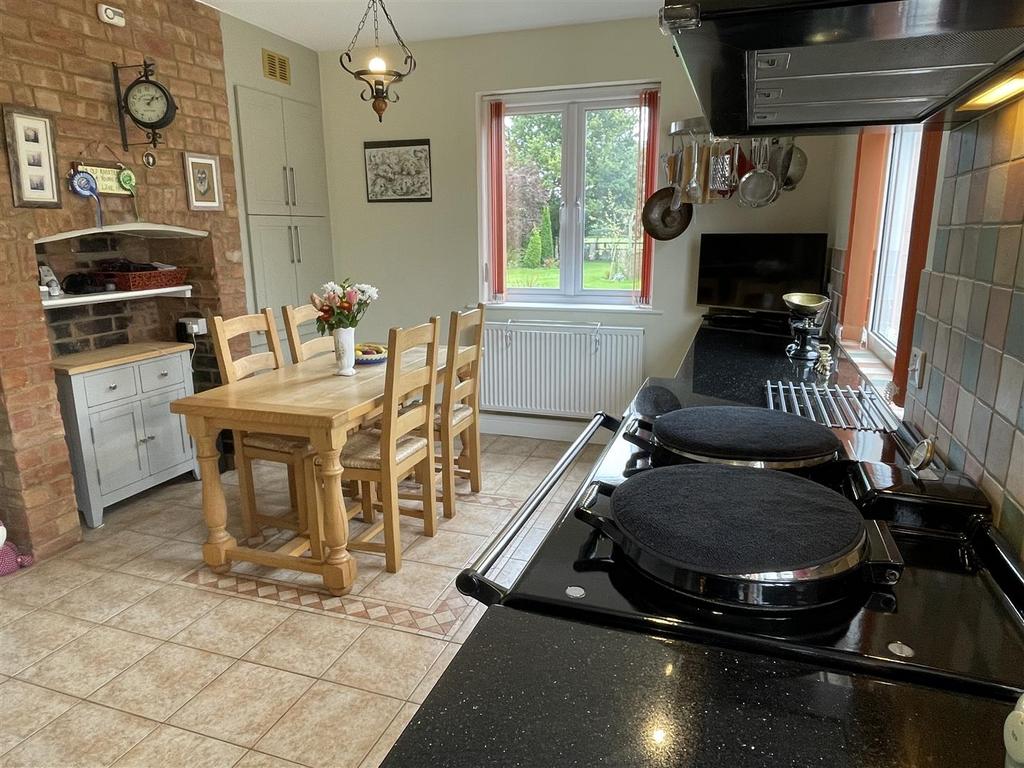 Kitchen alternative.JPG