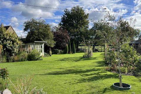 4 bedroom detached house for sale, Rissington Road, Bourton-On-The-Water, Cheltenham