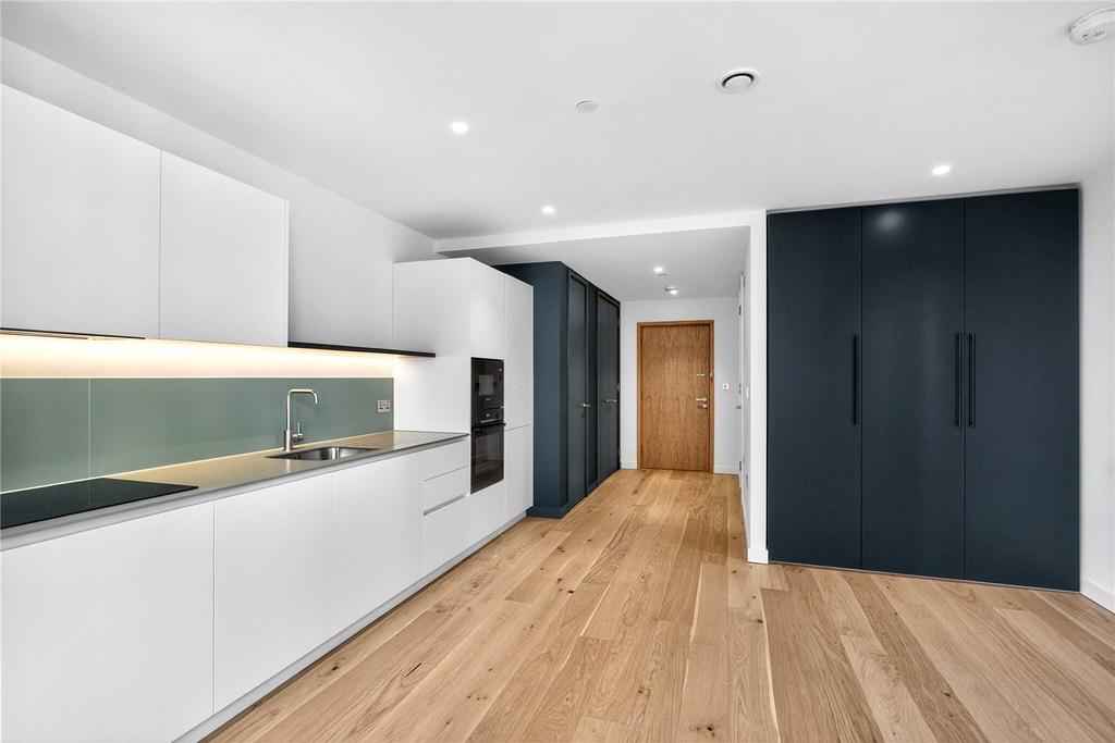 Kitchen/Reception