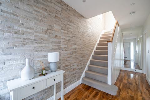 3 bedroom semi-detached house for sale, Lennard Road, Bromley Common, Kent, BR2