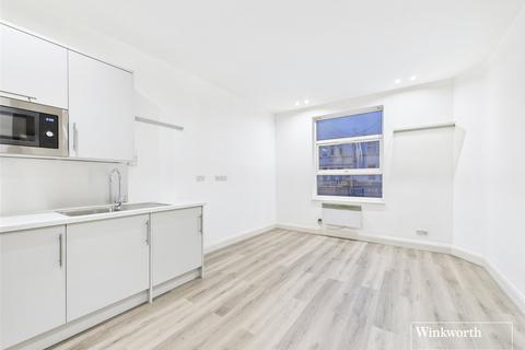 3 bedroom apartment to rent, West Hendon Broadway, West Hendon Broadway NW9