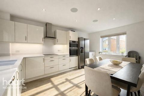 undefined, Balmoral Close, Northampton