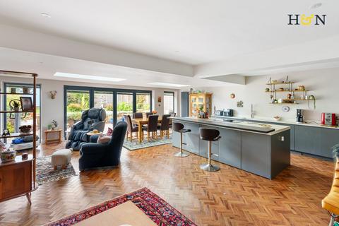 undefined, Woodland Drive, Hove BN3