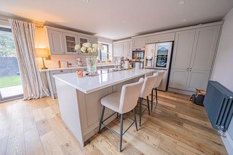 undefined, Abbots Close, Knowle, B93