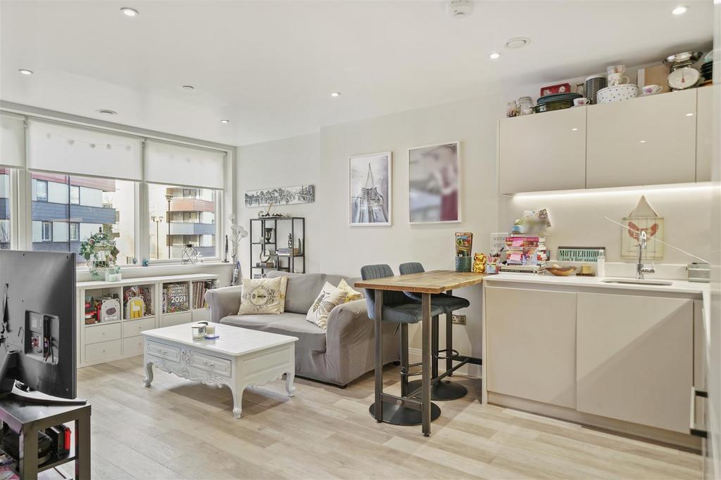Kitchen/Living