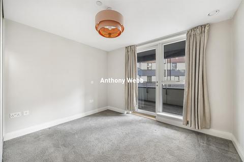 1 bedroom flat for sale, Thatchers Court, New Southgate, N11