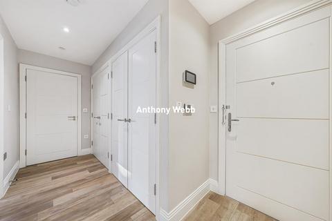 1 bedroom flat for sale, Thatchers Court, New Southgate, N11