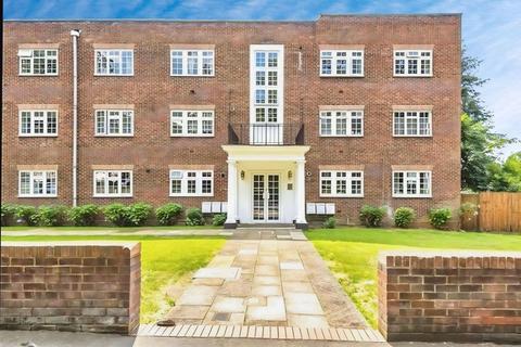 2 bedroom flat for sale, Field End Road, Pinner HA5