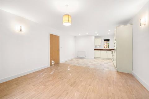 undefined, Reading Road, Berkshire RG41