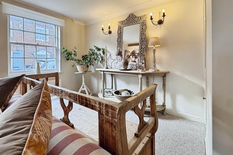 undefined, High Street, Ramsbury, SN8