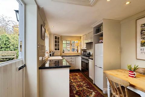 undefined, High Street, Ramsbury, SN8