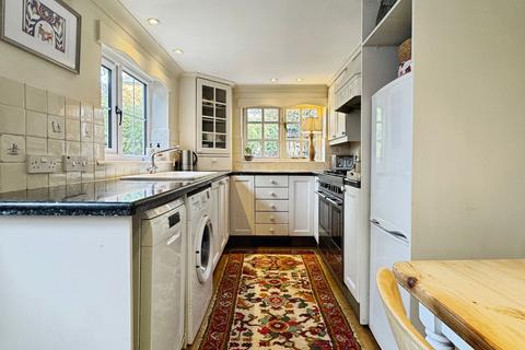 3 bedroom semi-detached house for sale, 28 High Street, Ramsbury, SN8